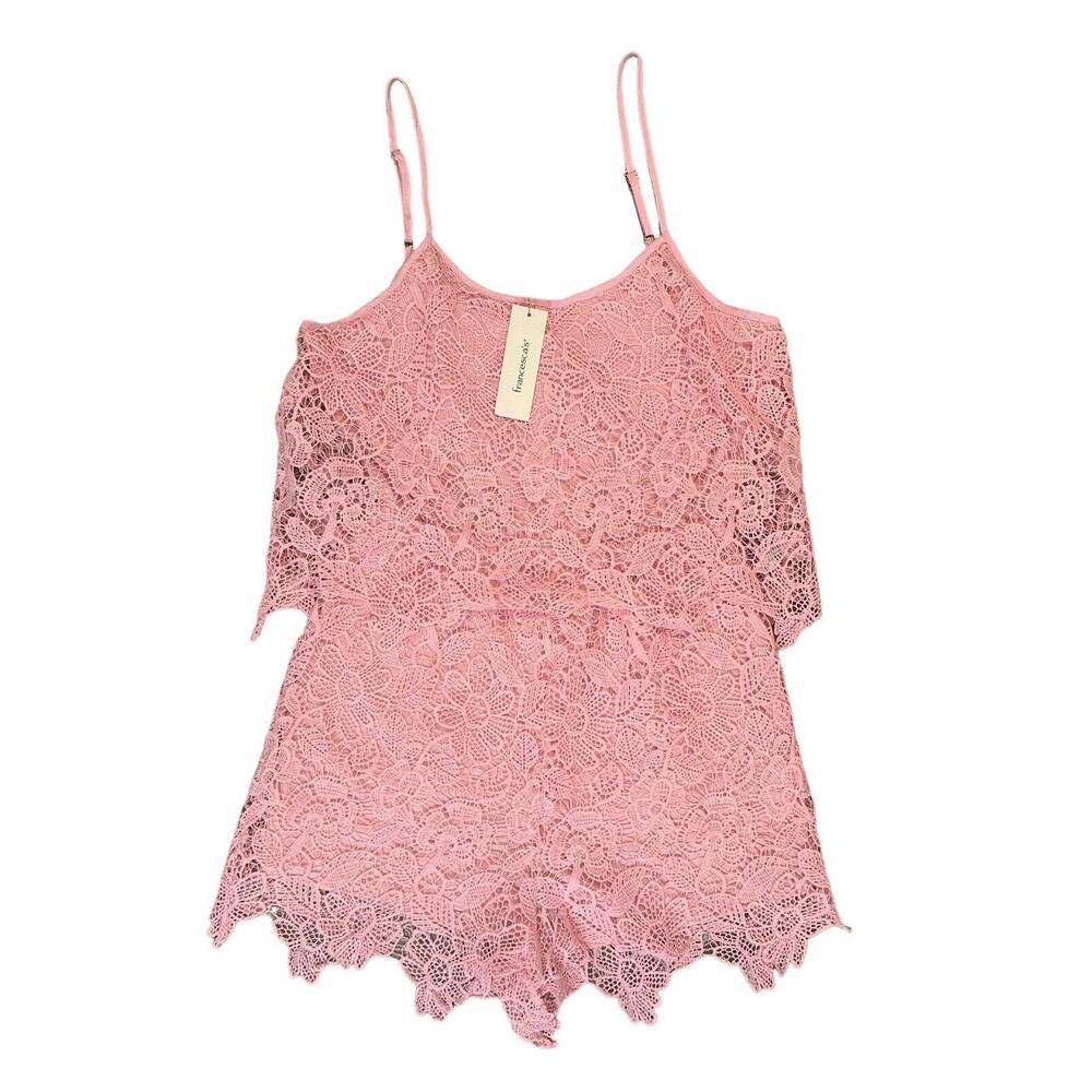 NWT Francesca’s Pink Crochet Lace Romper Spaghetti Straps Adjustable size Small - Picture 4 of 13